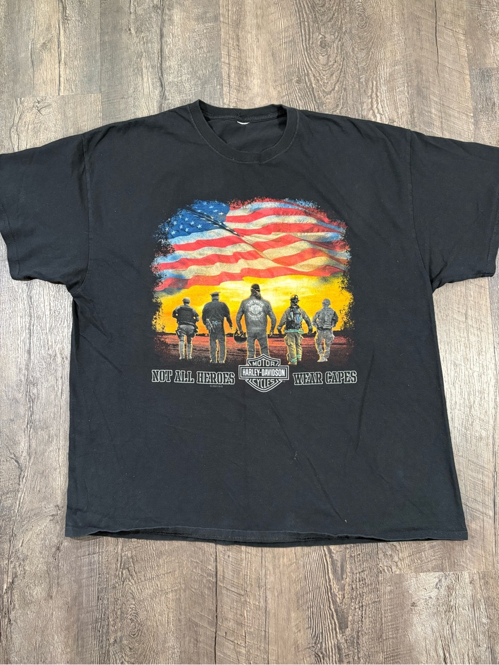 HARLEY DAVIDSON Las Vegas Heroes Mens Graphic T-Shirt